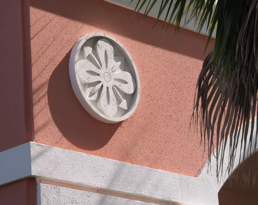 Caribbean architecture on University Blvd.