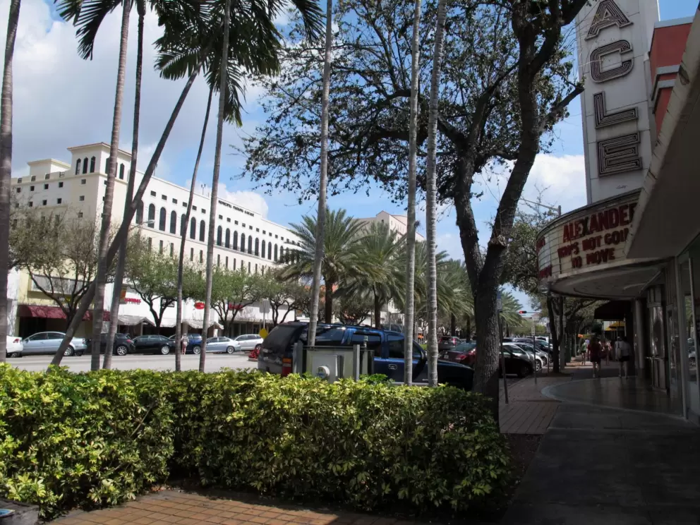 Movie theater on the Miracle Mile.