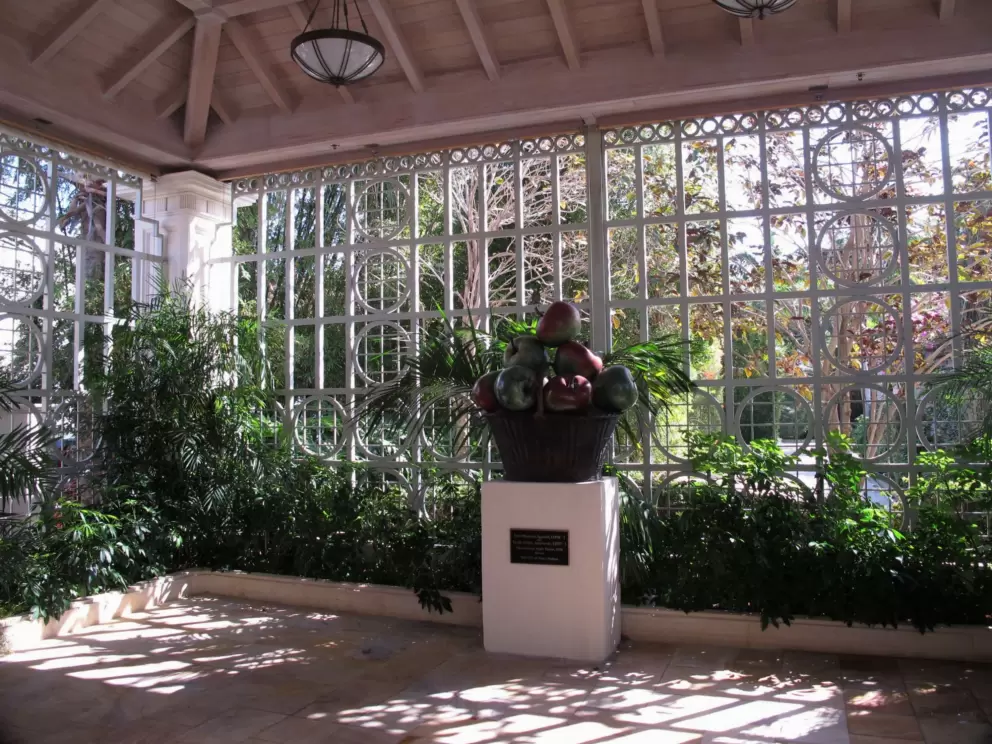 Monumental Apple Basket by Leslie Ortiz, in the open-air building.