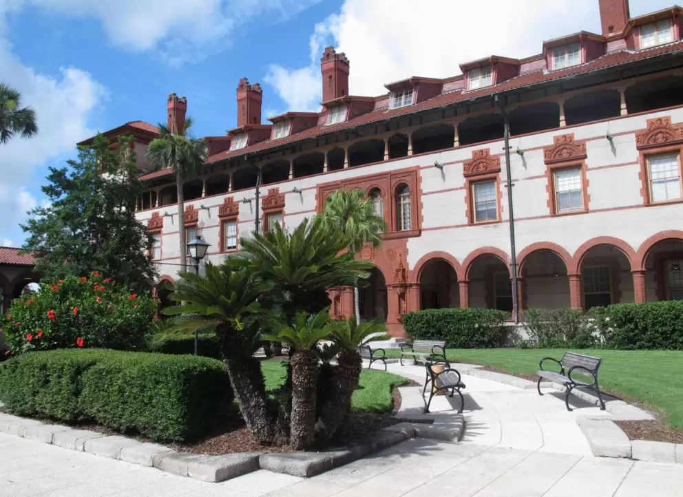 View from inner courtyard of Ponce de Leon Hall- can you imagine living here (in the female dorms)?!