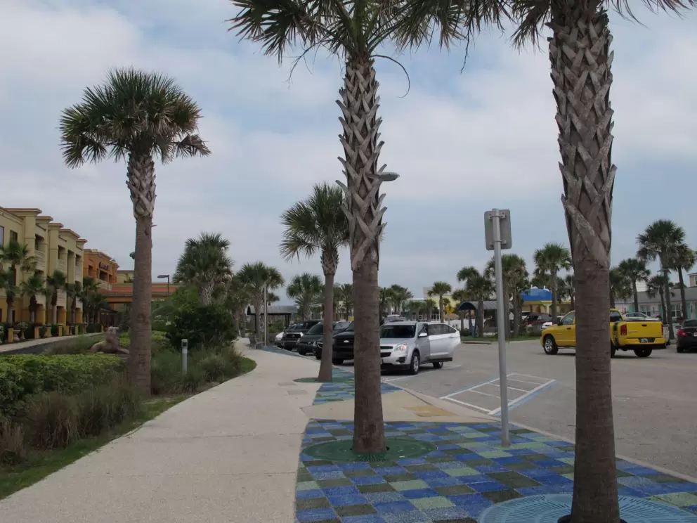 Cute blue checker pavement on Vilano Rd, and slanted parking spaces.