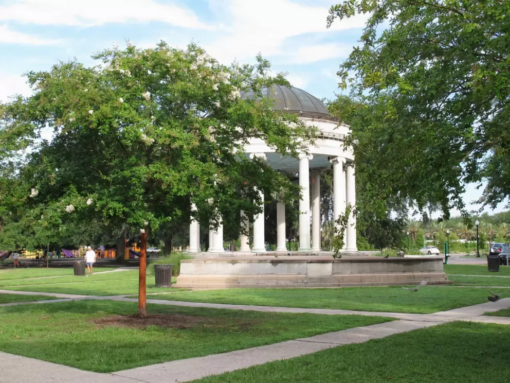 Bandstand and criss-cross walkway.