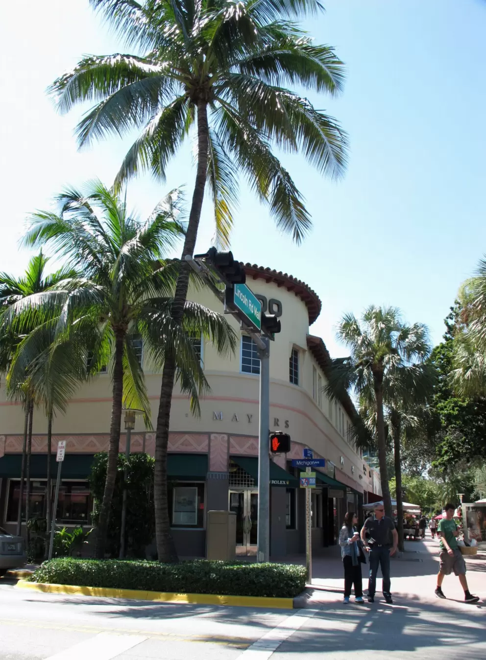 Spanish architecture at Lincoln Rd mall.