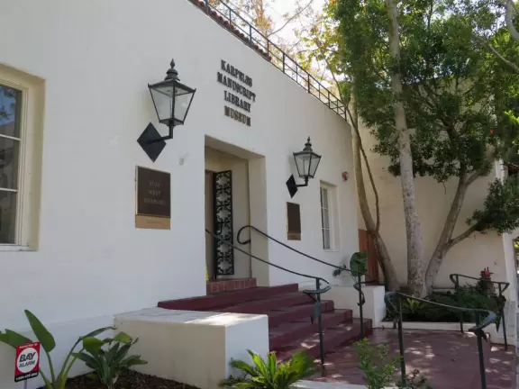 The entrance to the Karpeles Manuscript Library, with its lovely lanterns.