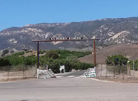 When you see this gate, turn into La Patera Lane, opposite it. This is how you find the park!
