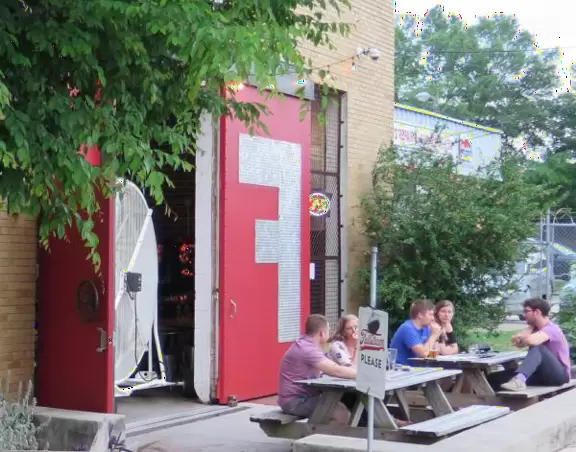 Humble town with&nbsp;youthful coffee shops and restaurants.