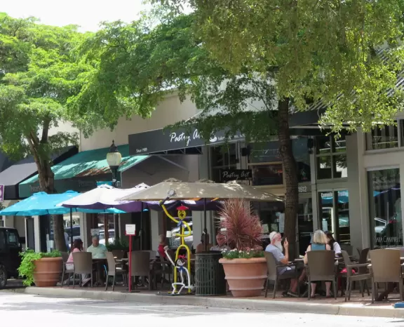 Main Street cafes, Sarasota