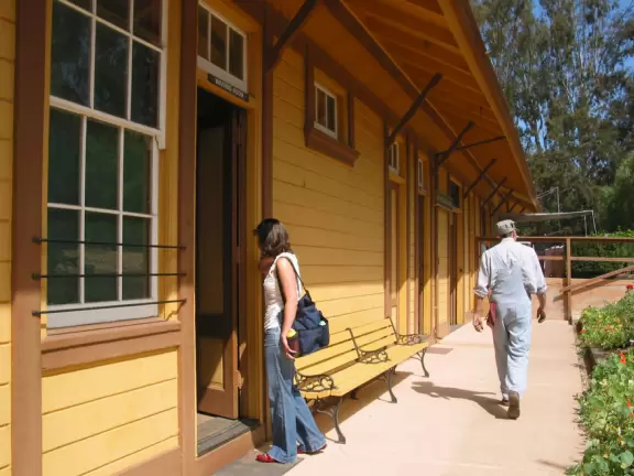 A ton of fun for kids on family days- steam and diesel engine rides, two model railroad exhibits with tiny towns of Santa Barbara and Goleta, and hand caboose.
