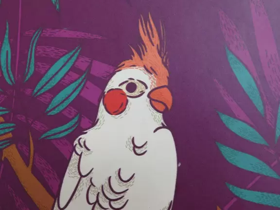 Cute little town with plenty of green and a beach feel.