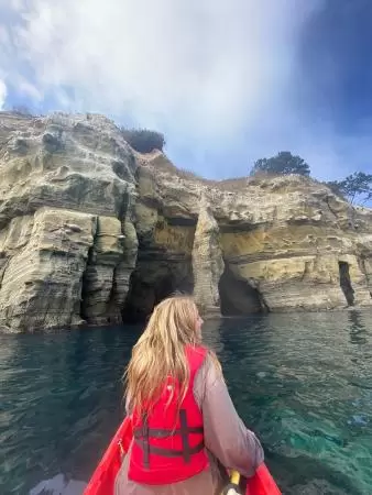 Kayaking to the sea caves!