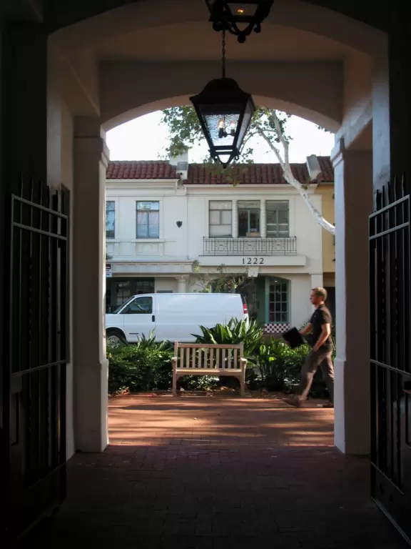 The hallway that leads out from Victoria Court to State Street. 