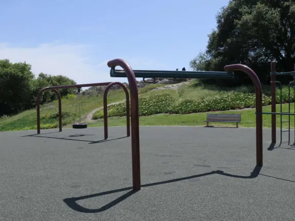 A lovely park in Pismo Heights with playground, sloped lawn with picnic areas, and best of all- rocky lookout with spectacular views of the coastline.