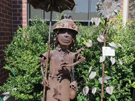 Dozens of scarecrows around Cambria East, Cambria West, Moonstone Drive, and San Simeon! In front of businesses. Very fun!