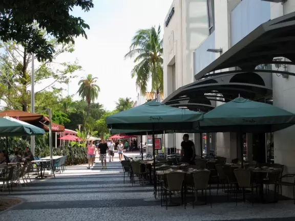 Gorgeous pedestrian-only street with exquisite tropical landscaping and sidewalk cafes galore.